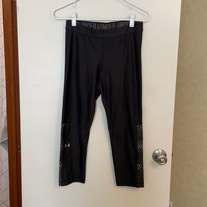 Cropped UA leggings.